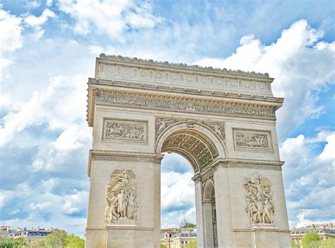 Arc de Triomphe : Horaires, comment s'y rendre, billets et plus