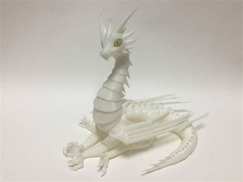 Articulated Dragoness by 7Fish - Thingiverse | 3d printing, 3d printing diy, 3d printed objects