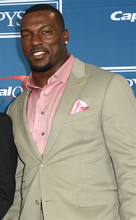 Patrick Willis from Hot Guys of the NFL | E! News