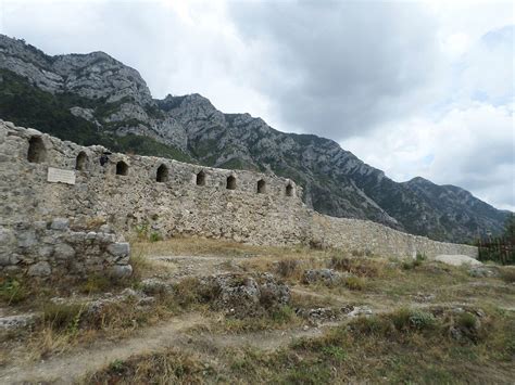 Krujë Castle - Nomads Travel Guide