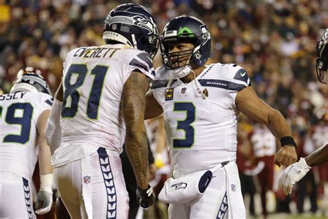 Designing an Offensive Blueprint for Seahawks' 2022 Super Bowl Run - Sports Illustrated Seattle ...