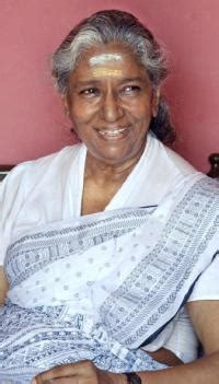 S. Janaki - Profile, Biography and Life History | Veethi