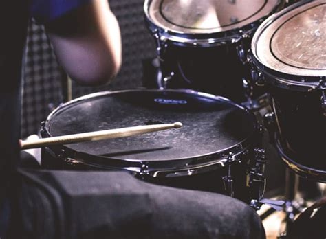 9 Best Acoustic Drum Sets for Complete Practice (Updated )