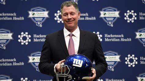 PHOTOS: Giants head coach Pat Shurmur