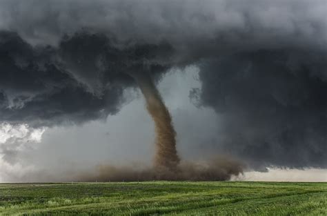 Tornado Dream Meaning & Interpretation - The Symbolism