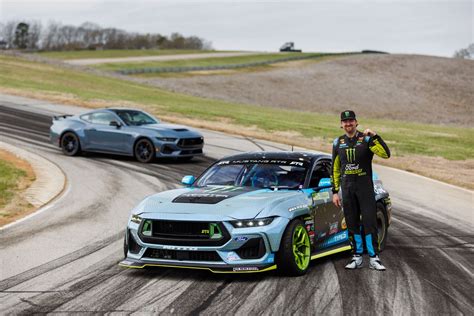 Formula Drift 2024 Ford Mustang RTR Revealed, Champion Vaughn Gittin Jr ...