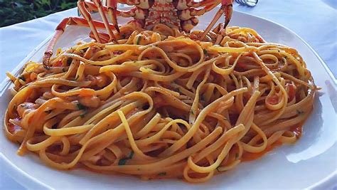 18 Best Seafood Dishes in Greece - TasteAtlas