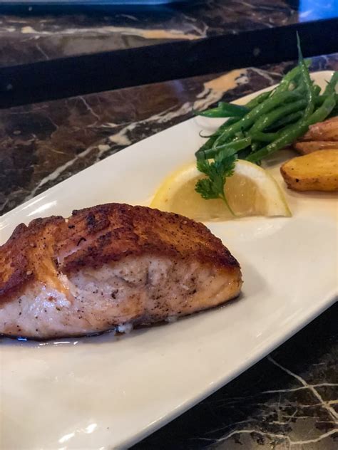 Carthay Circle Restaurant: Skuna Bay Salmon | Healthy Meals at ...