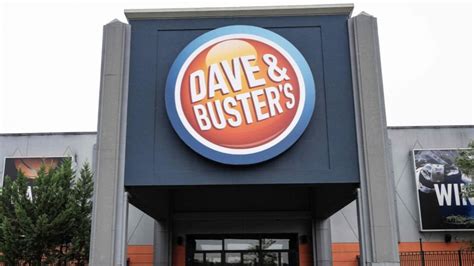 Dave and Buster's faces backlash over sponsorship of event featuring "youth entertainers" drag ...