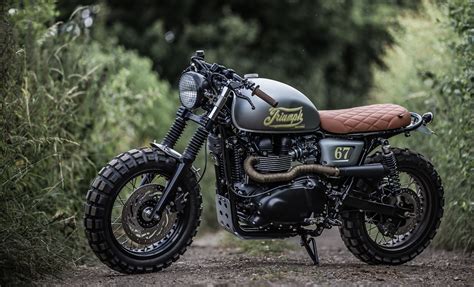 Hell Kustom : Triumph Bonneville By Down & Out Cafe Racers