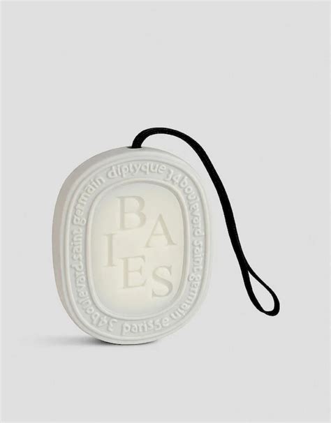 Diptyque Baies scented oval 35g (Candles and Home Fragrance,Diffusers ...