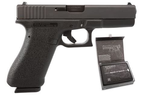 Glock 17 Gen1 Classic 9mm Pistol with Original Box Design | Sportsman's ...