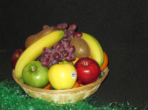 Large Fruit Basket – Fredericton Co-op