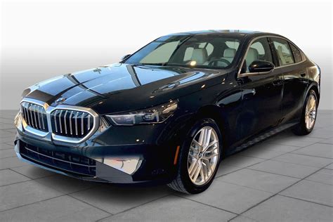 New 2024 BMW 5 Series 530i 4dr Car in El Paso #RCN96587 | BMW of El Paso