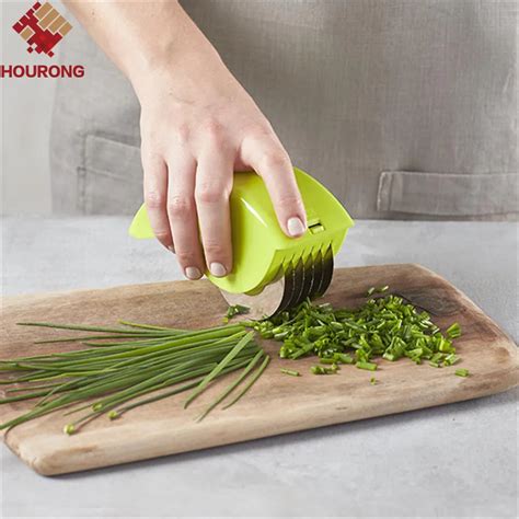 HOUORNG 1Pc Herbal Rolling Mincer Herbal Manual Scallion Cutter Slicer Grid Blade Kitchen ...