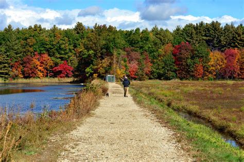 Top Five.... Fall Foliage: Mother Nature all dressed up - Merrimack Valley Massachusetts