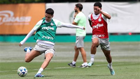 Palmeiras convoca sete jogadores da base para treinar com o profissional | palmeiras | ge