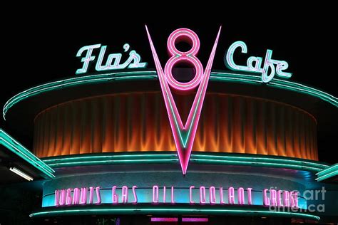 Flo's V8 Cafe Photograph by Gary Watts - Fine Art America