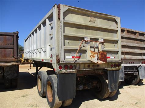 EAST DUMP TRAILER, VIN/SN:DS063871 - T/A, ALUM, FRAME TYPE, 30' LENGTH