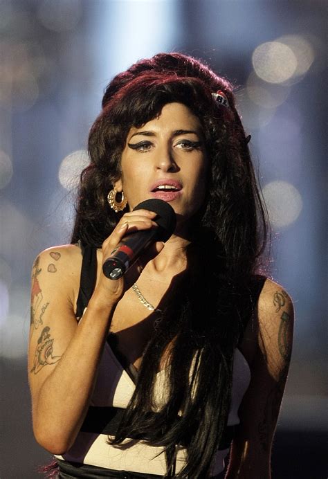 13 Amy Winehouse Songs To Listen To In Memory Of The Legendary Singer