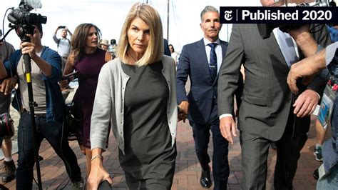 Lori Loughlin Begins 2-Month Sentence for Role in Admissions Scandal ...