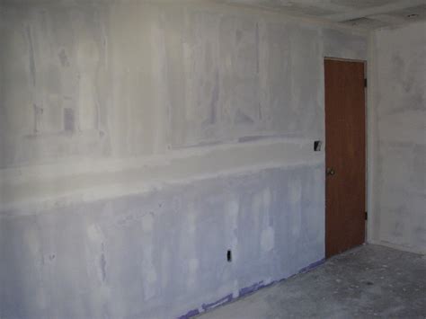 Soundproofing an existing wall to help reduce noise