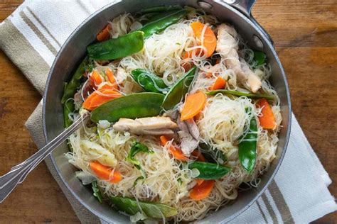 8 Best Healthy Philippine Noodle Dishes - pinascuisine.com