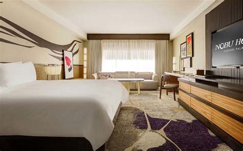 Caesars Palace Rooms & Suites | Photos & Info | Las Vegas Hotels