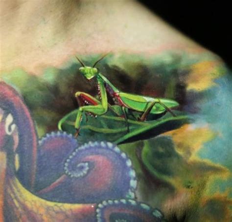 10 awe-inspiring praying mantis realistic tattoo ideas