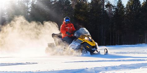 Getting Ready for a Snowmobile Tour Yellowstone Adventures, Inc. West Yellowstone, MT (406) 646-7735