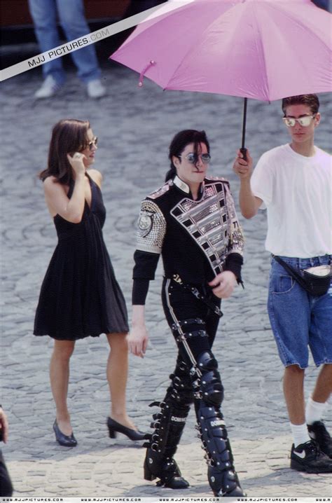 Michael with Lisa Marie Presley - Michael Jackson Photo (7127207) - Fanpop