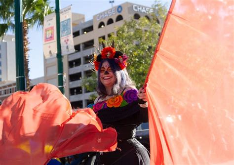 El Paso Museums and Cultural Affairs Department hosts a Dia De Los Muertos parade