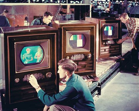 Dec. 30, 1953: The First Compatible Color TV Sets Go on Sale for $1,000 ...