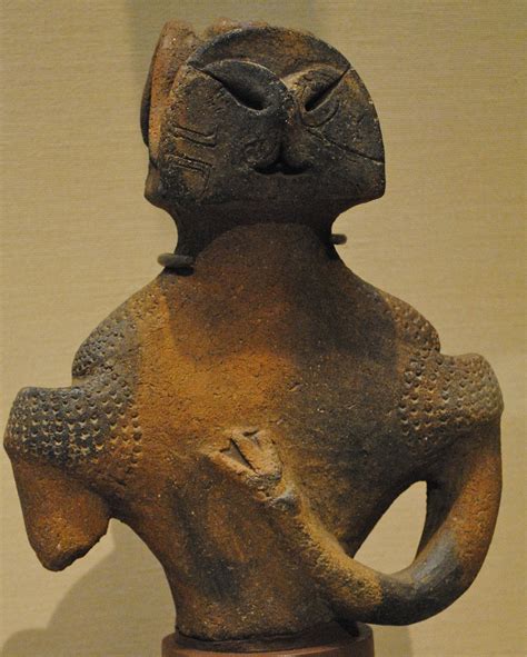 Dogu (Clay Figure) of Early-Middle Jomon. Jomon period, 7,000-2,000 BC. Japan [1280x1520] : r ...