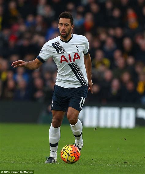 Tottenham dealt injury blow with in-form Mousa Dembele set for a 'few ...