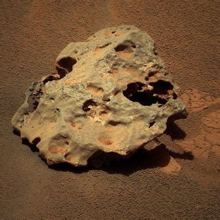 Starry Messenger: Opportunity finds Meteorite at Mars