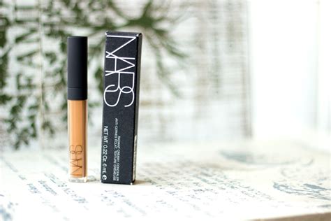 FashStyleLiv: NARS Radiant Creamy Concealer Review