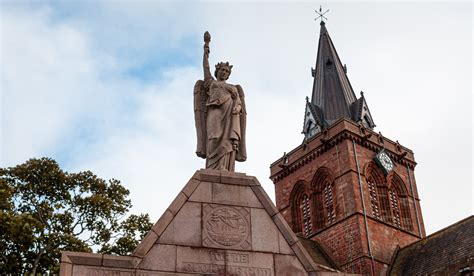 St Magnus Cathedral History - The Archaeological Box