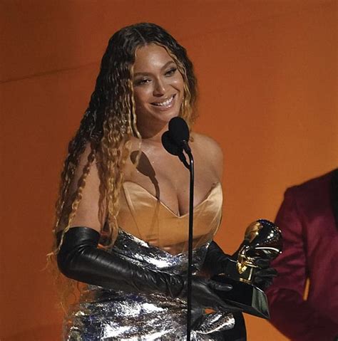 Grammy moments: Hip-hop tribute for the ages, Beyoncé triumphs ...