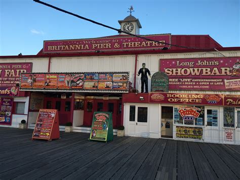 Britannia Pier/Great Yarmouth | British seaside, Wales england, Great yarmouth