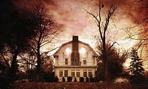 Amityville House Pictures Of Boy - Debora Milke