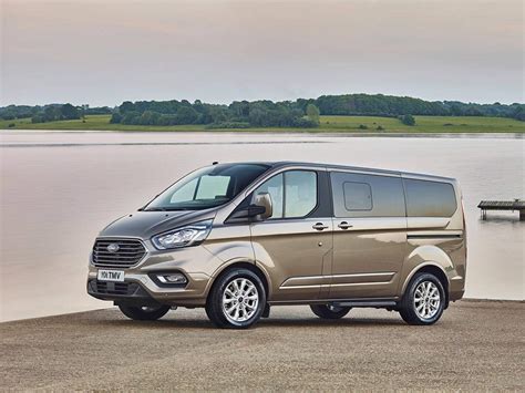 Fiche technique Ford Tourneo Custom L2H1 2.0 TDCi 170 (2016)