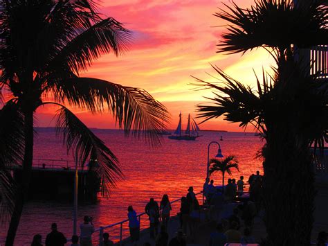 The 16 Best Places In The World To Watch The Sunset! - Hand Luggage ...