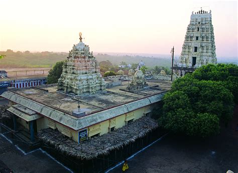 Indian Temples: Dwaraka Tirumala Temple