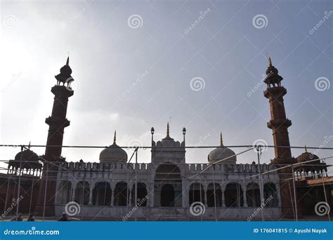 Bhopal, Madhya Pradesh/India - January 17, 2020 : Moti Masjid or Moti ...