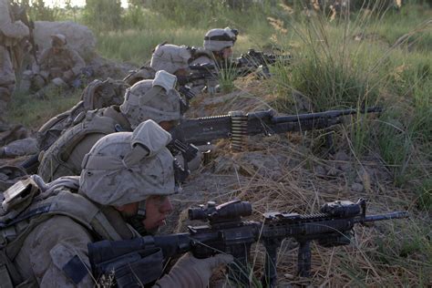 File:US Marines in Garmsir Afghanistan.jpg - Wikipedia