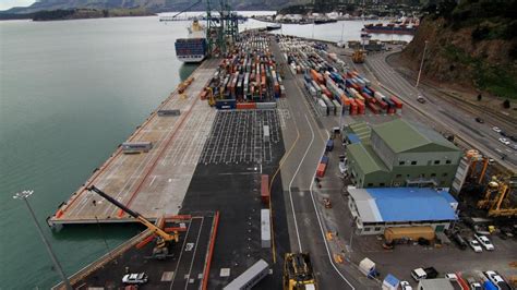 Lyttelton Port's new $85 million wharf celebrated | Newshub