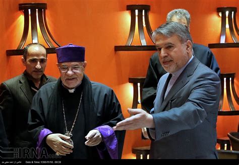 Culture minister, people from Iranian religious minorities meet in Tehran - Tehran Times