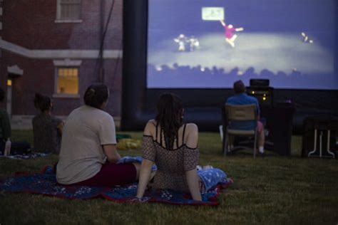 Dance and discussion comes to Chicago parks – The Columbia Chronicle