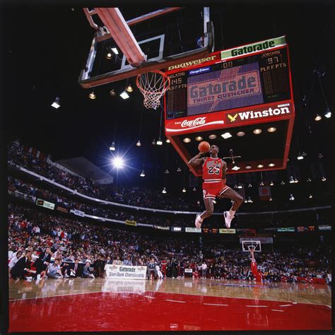 Michael Jordan dunk contest photo explained by SI photographer - Sports ...